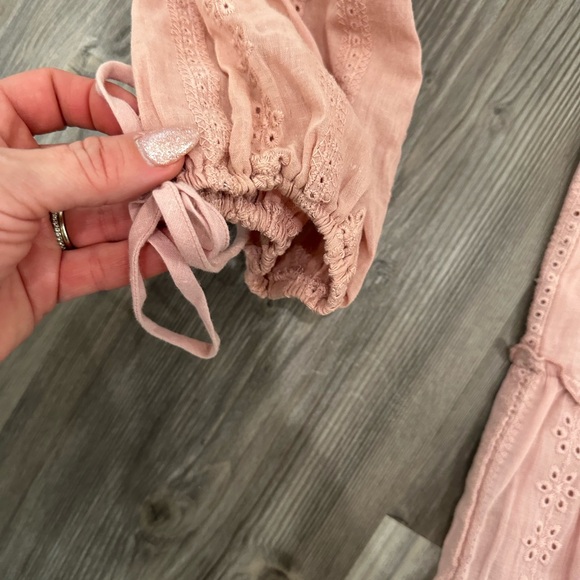 HYFVE Blush Off-Shoulder Skirt Set - Picture 4 of 7